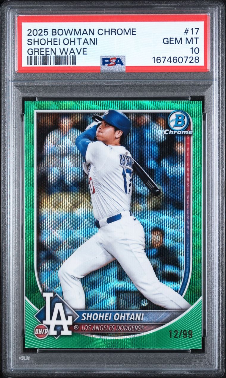 2025 SHOHEI OHTANI #17 BOWMAN CHROME GREEN WAVE PSA 10.0
